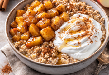 Apple Cinnamon Protein Oat Bowl Apple Cinnamon Protein Oat Bowl