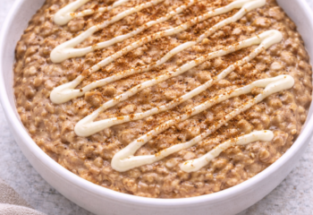 Cinnamon Roll Protein Oats